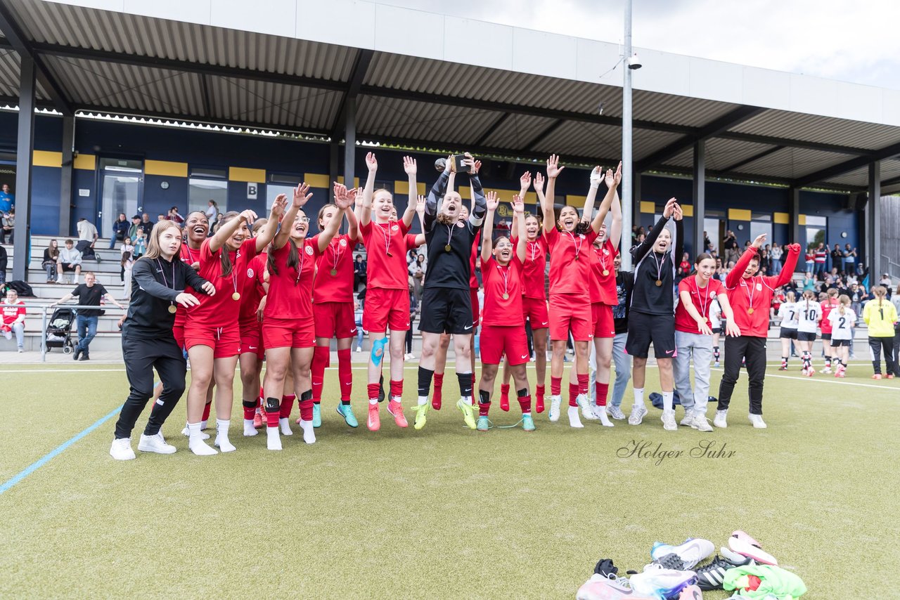 Bild 184 - wCJ Ballfreunde Pokal Finale  Altona 93 - Eimsbuetteler TV : Ergebnis: 0:2